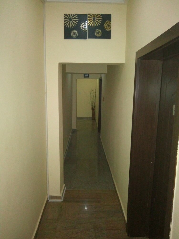 Фото Zeina Suites Abuja