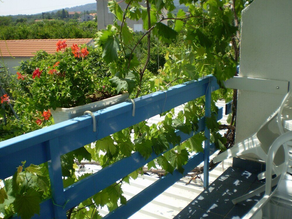 Фото Jadranka - 200 m From sea - Sa1