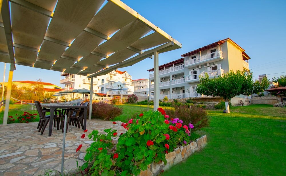 Фото Baywatch Apartments