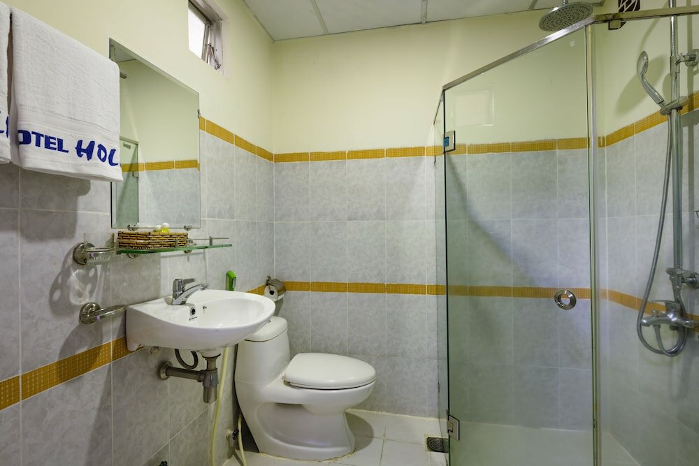 Фото Holiday Hotel