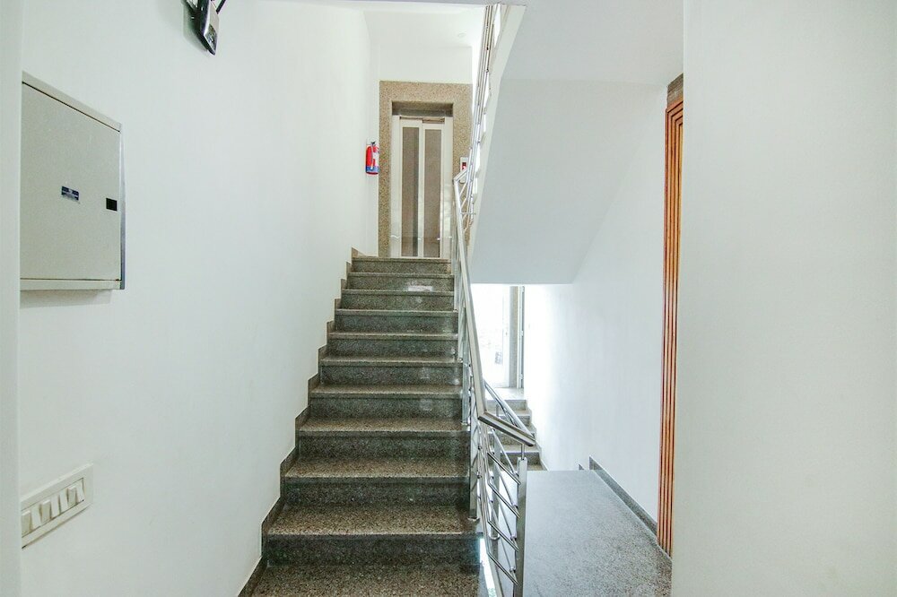 Фото Fabexpress The Divine Residency