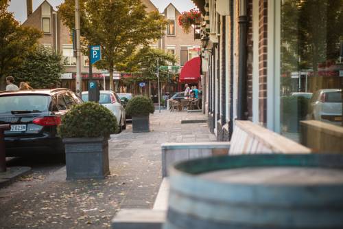 Фото Station Amstelveen Bed and Breakfast