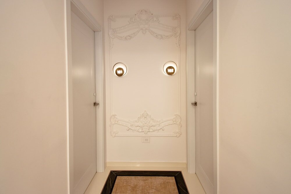 Фото The Crown Boutique Hotel & SPA