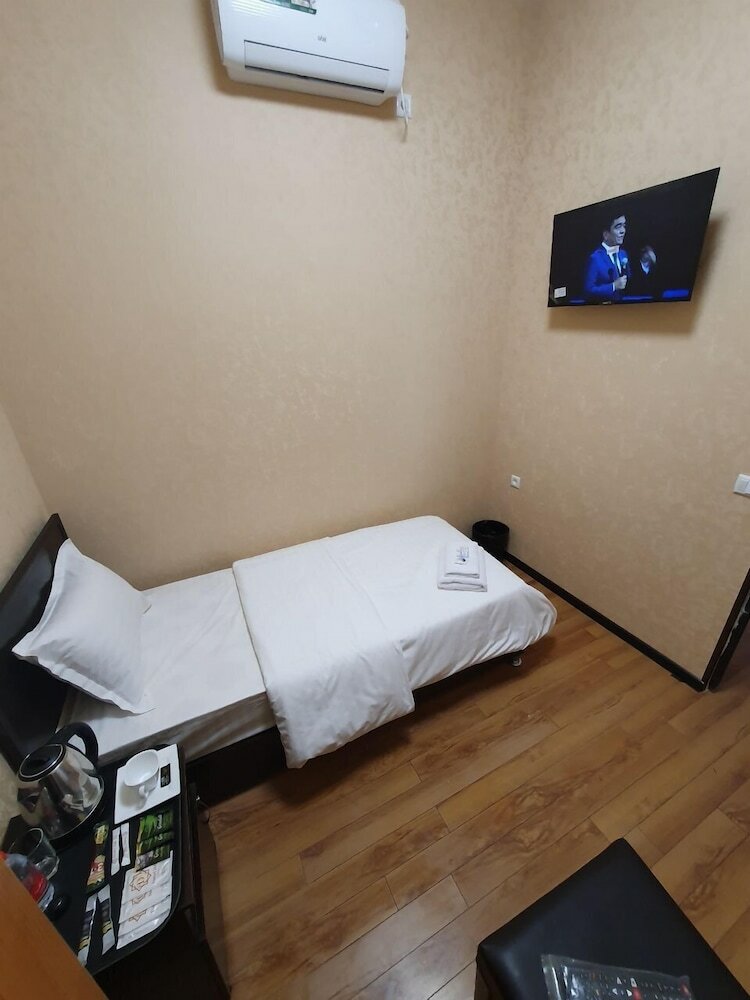 Фото 162592379069