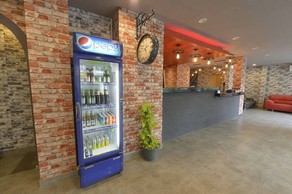 Фото Livit70's hotel & hostel