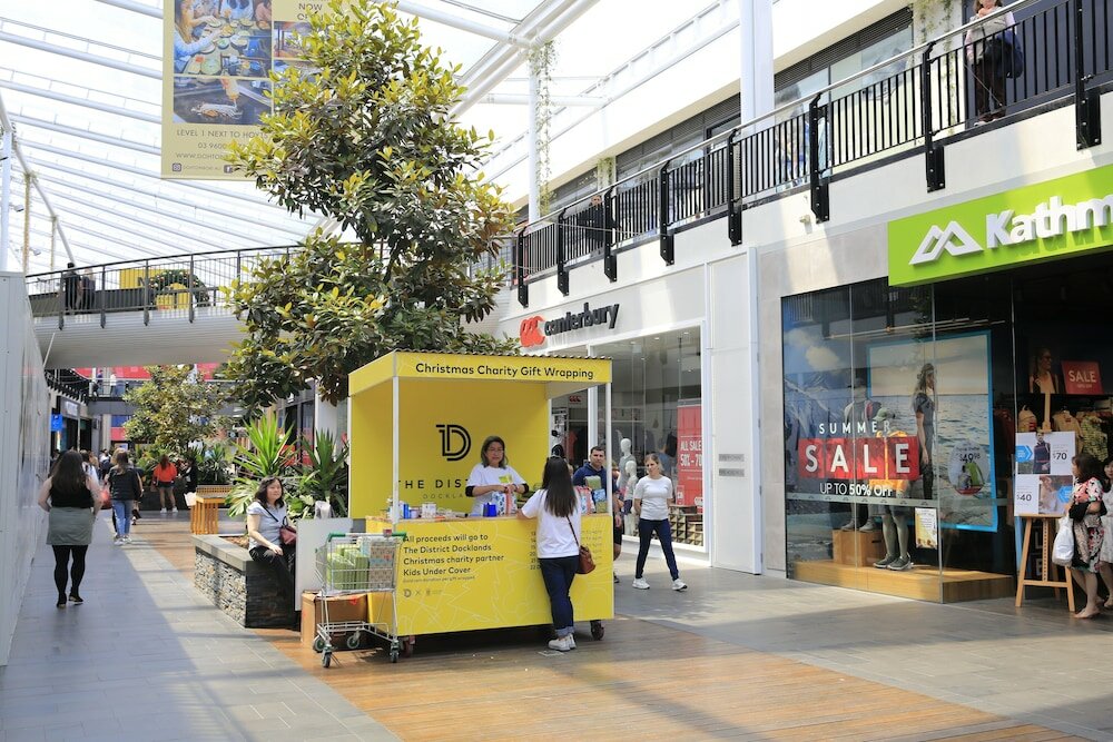 Фото Luxury Penthouse Above the Shopping Town