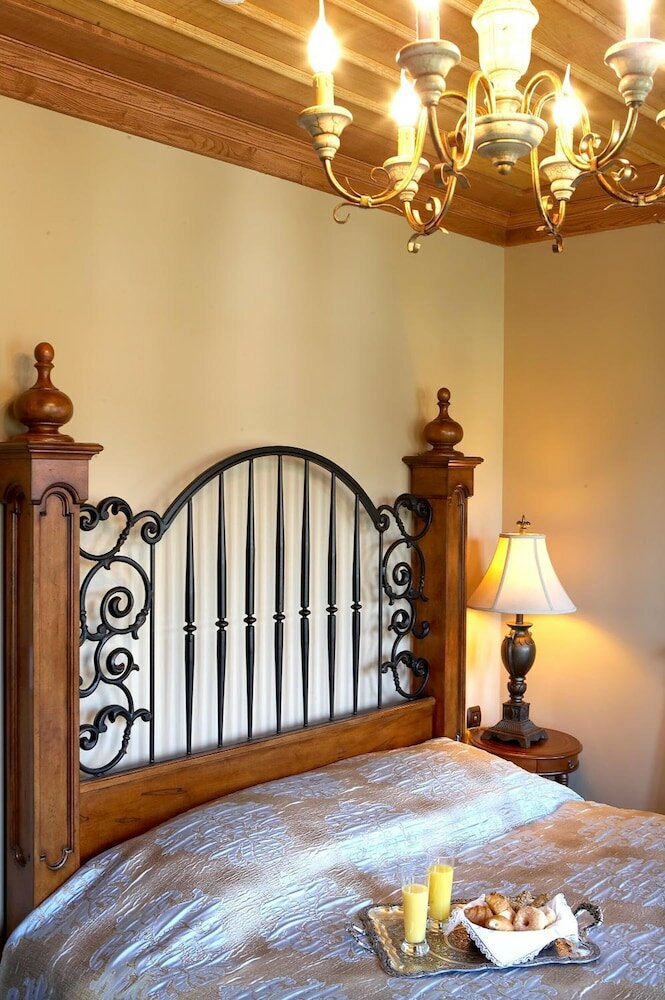 Фото Kokkino Spiti Boutique Hotel