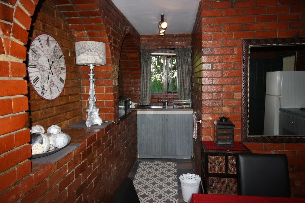 Фото Covenant Well Guest House