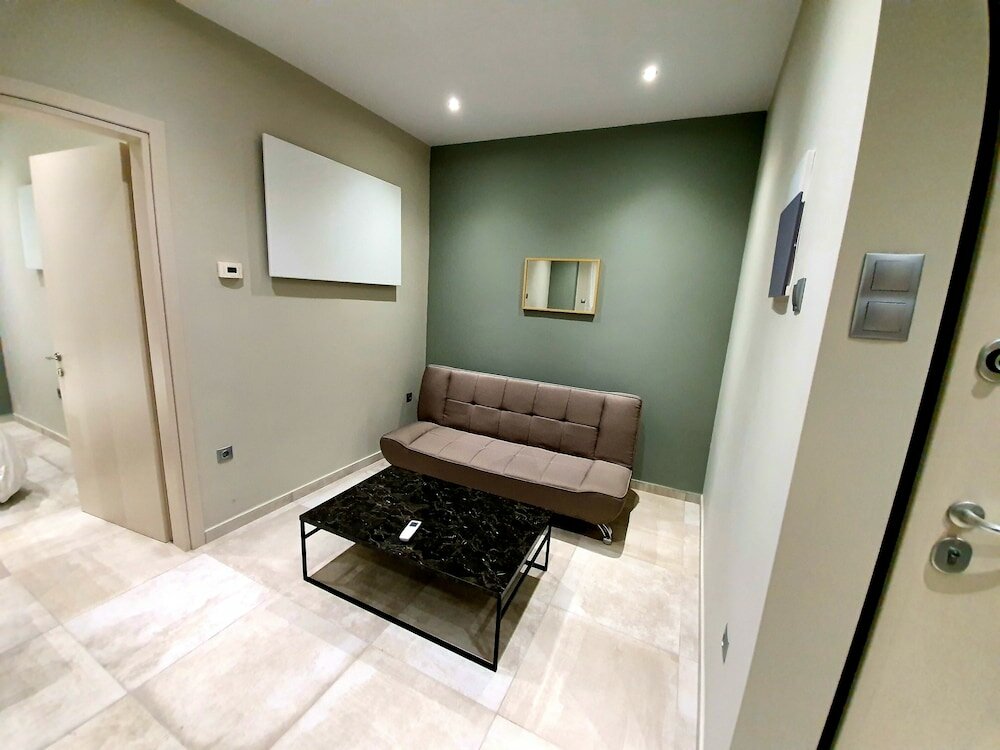 Фото Cosmopolitan Apartments Nilie Suites & Aprts