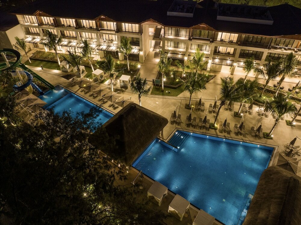 Фото Ocean's Creek Beach Hotel