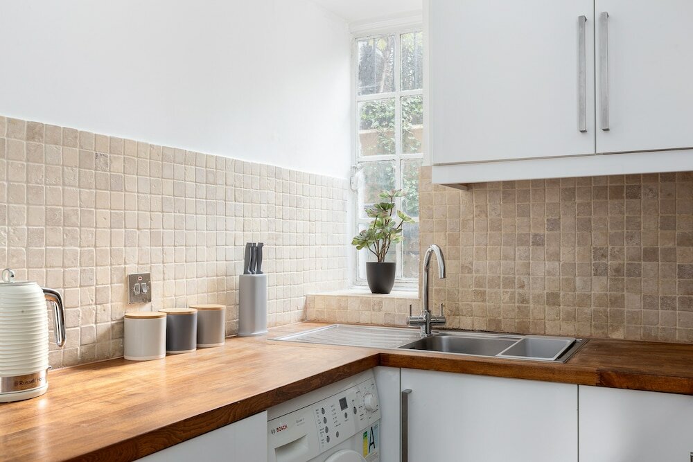 Фото The Abbey Road Apartments