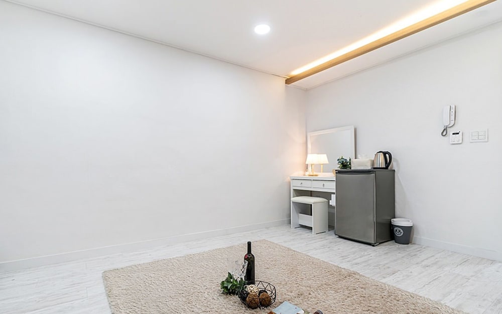 Фото Yeosu Badaya Guest House and Hostel