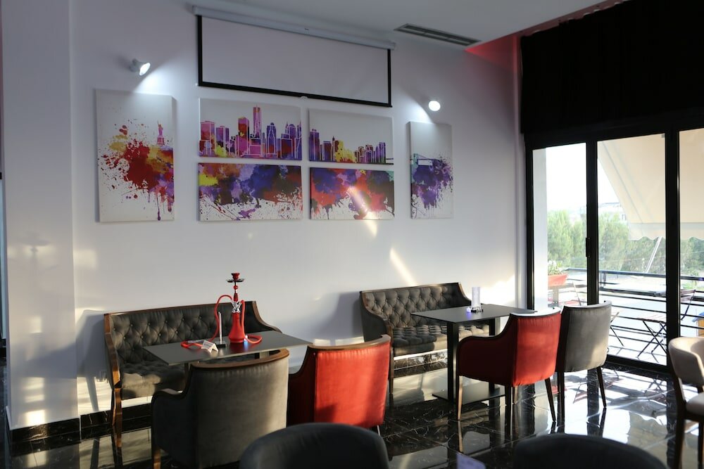 Фото Hotel New York Kamez