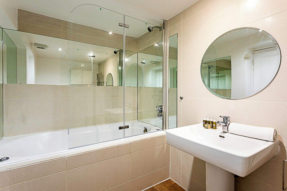 Фото Cottage Style Three Bedroom House