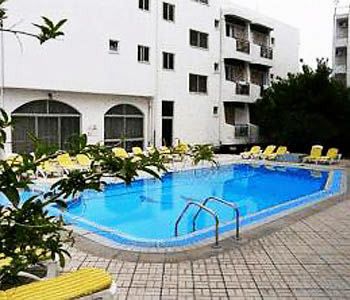 Фото Captain's Hotel