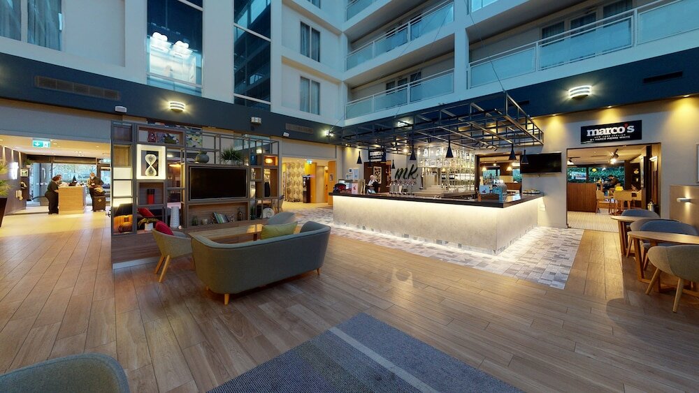 Фото Holiday Inn Milton Keynes - Central, an Ihg Hotel