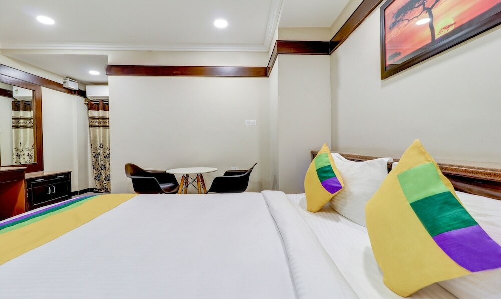 Фото Jade Blue Suites