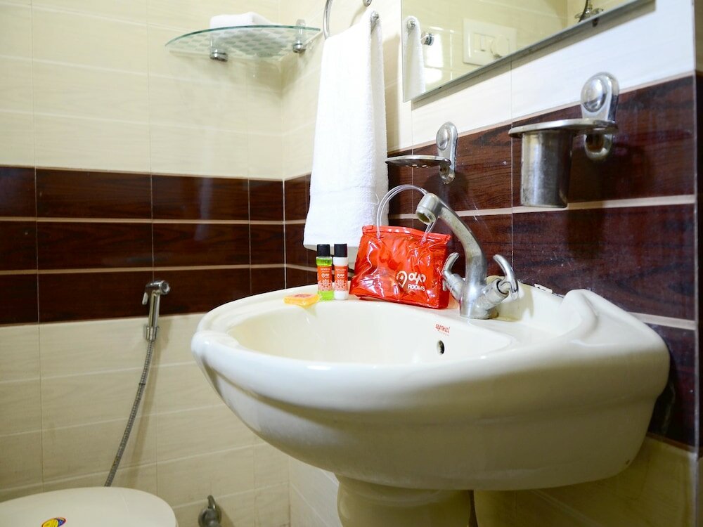 Фото Capital O 2259 Olive N Blue