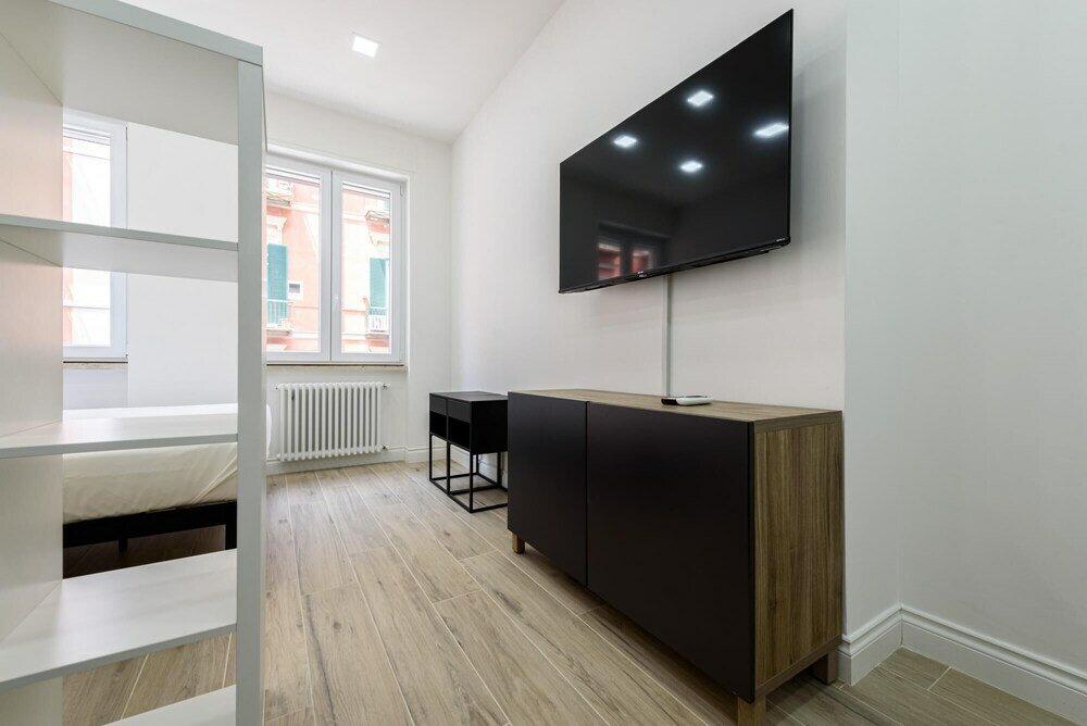 Фото VIA Niccol Tommaseo 4 - Appartamento 5