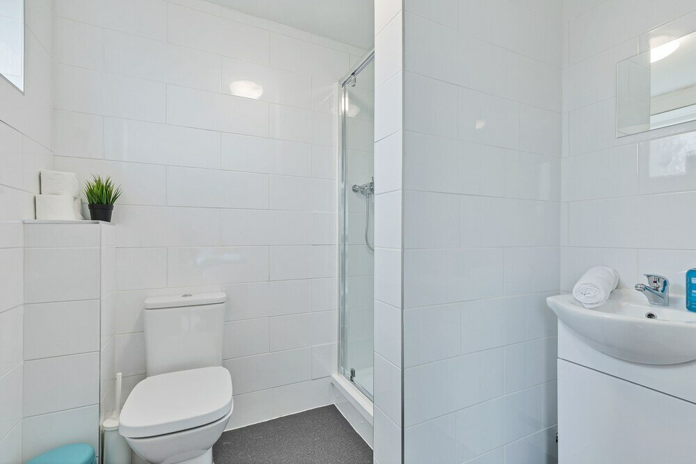 Фото Seabright Townhouse by My Getaways Parking for one car