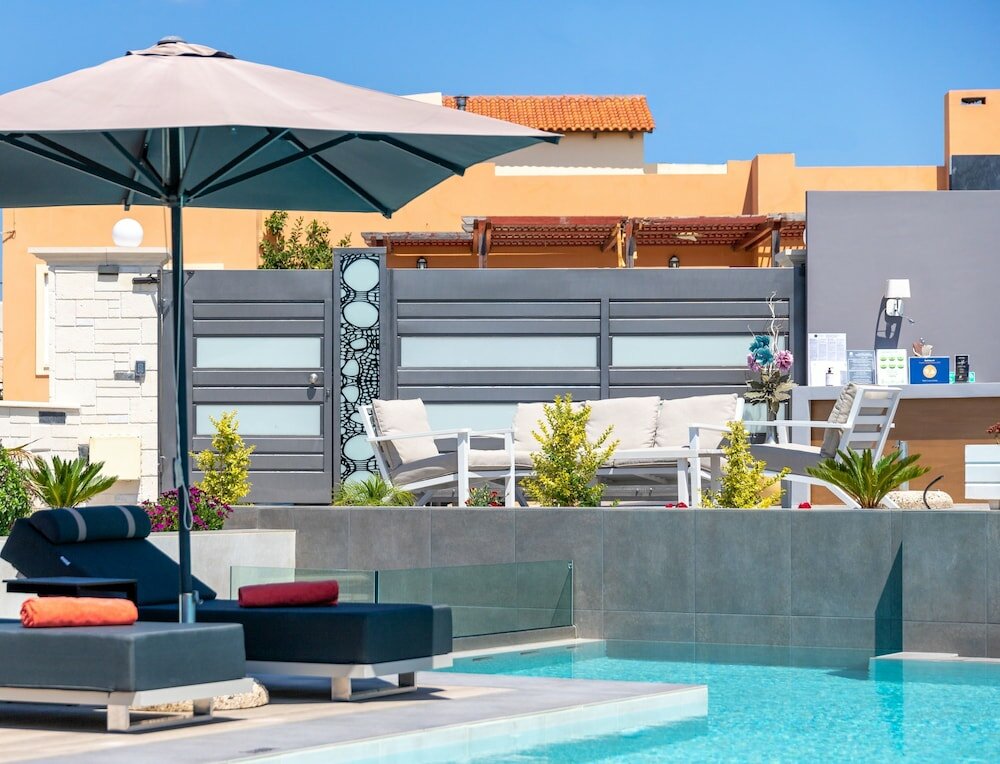 Фото Апарт-Отель Talos Luxury Suites