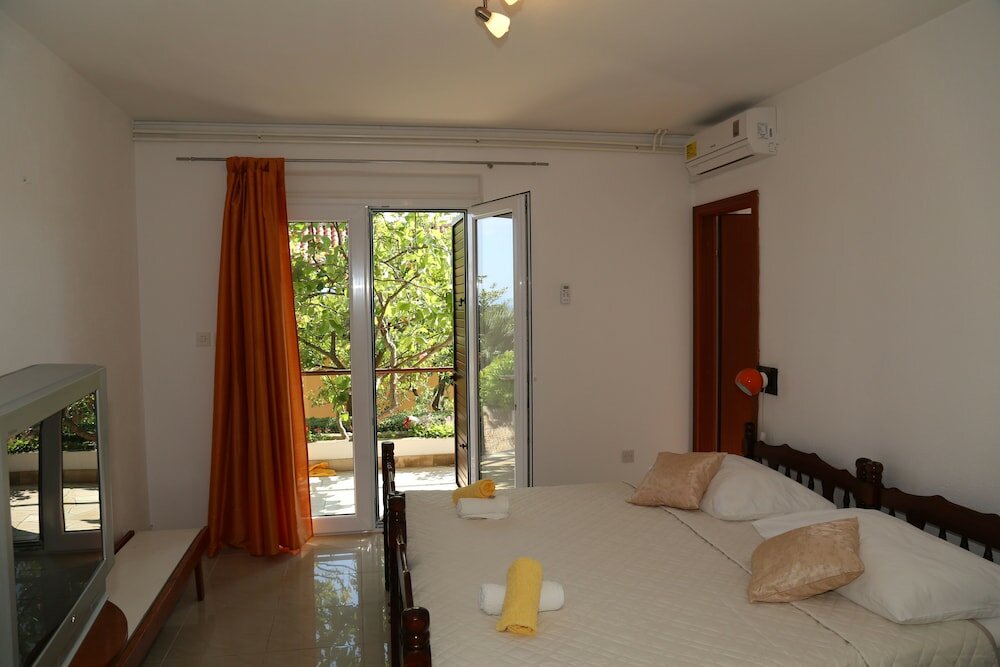 Фото Apartments Mare