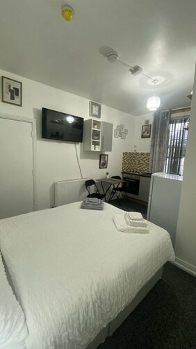 Гостиница Bvapartments-blackhouse F2 в Хаддерсфилде