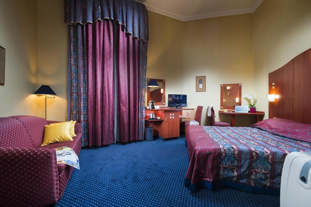 Фото Leo Panzio Hotel