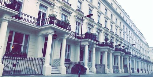 Luks Apartments