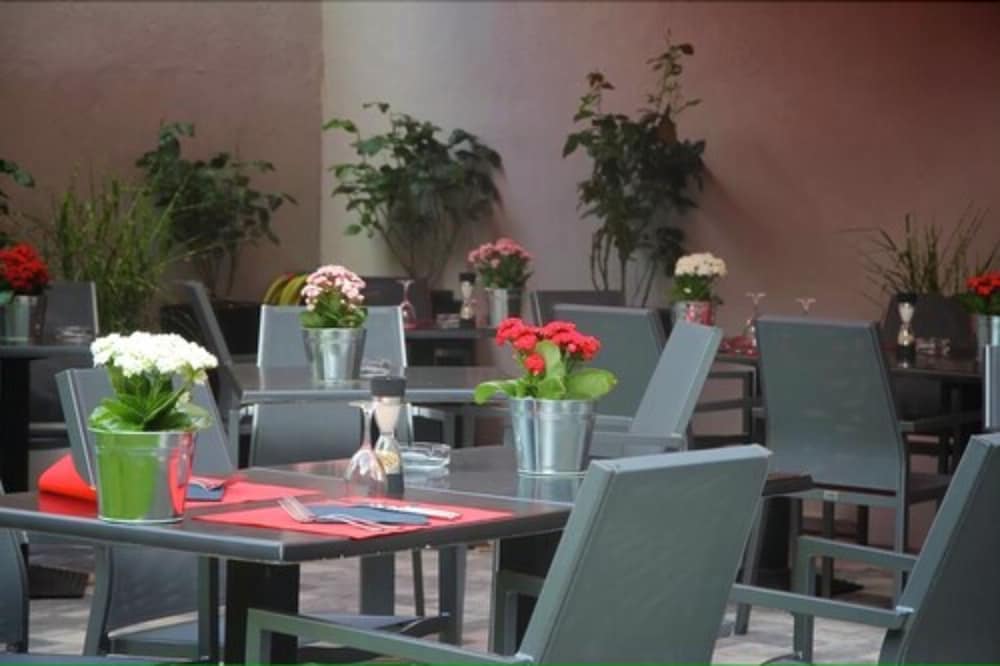 Фото Hotel du Parc Mulhouse