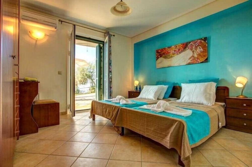 Фото Villa Iremia & Villa Galini