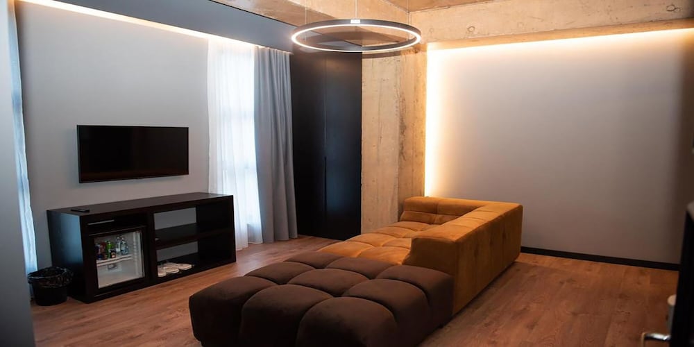 Фото Toka Hotel Restaurant