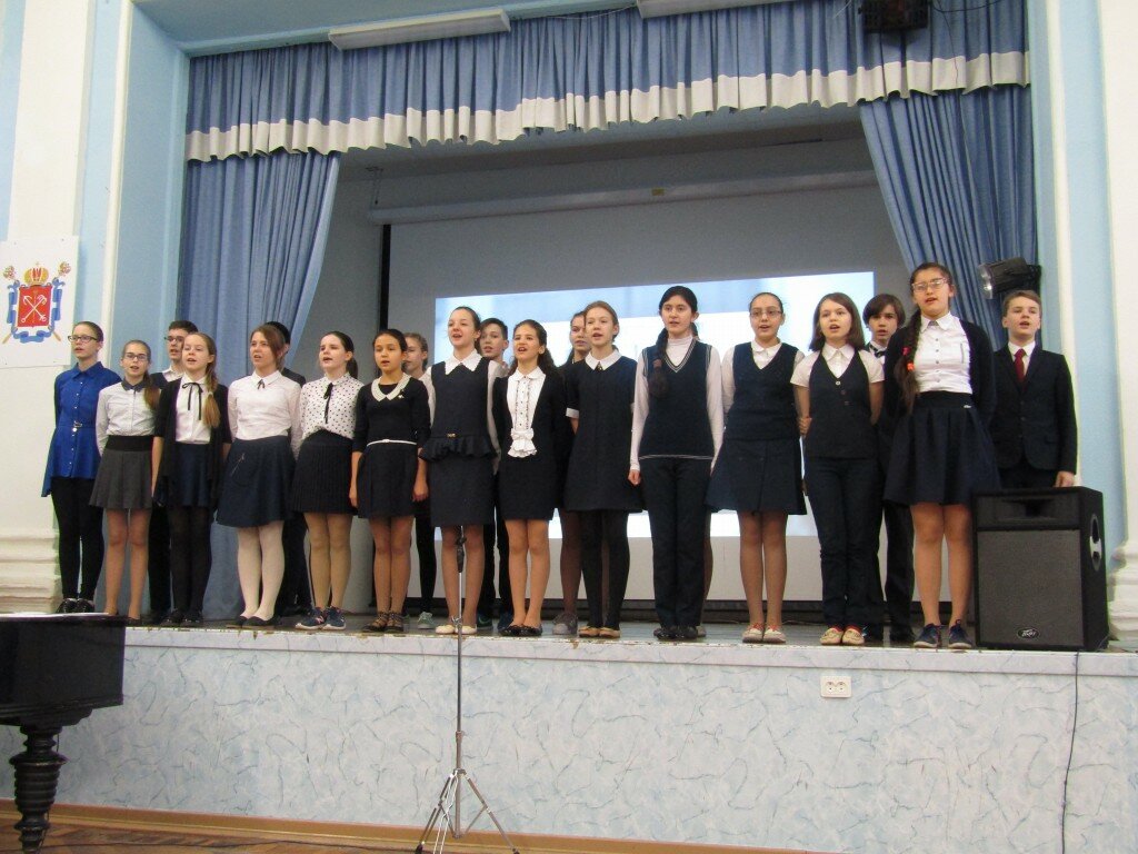 قاعة الجمباز Gymnasium № 272 ، سان بطرسبرغ، صورة