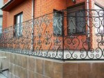 Peterburgskiye metallicheskiye uzory (Skladskaya Street, 6) ، أثاث معدني
