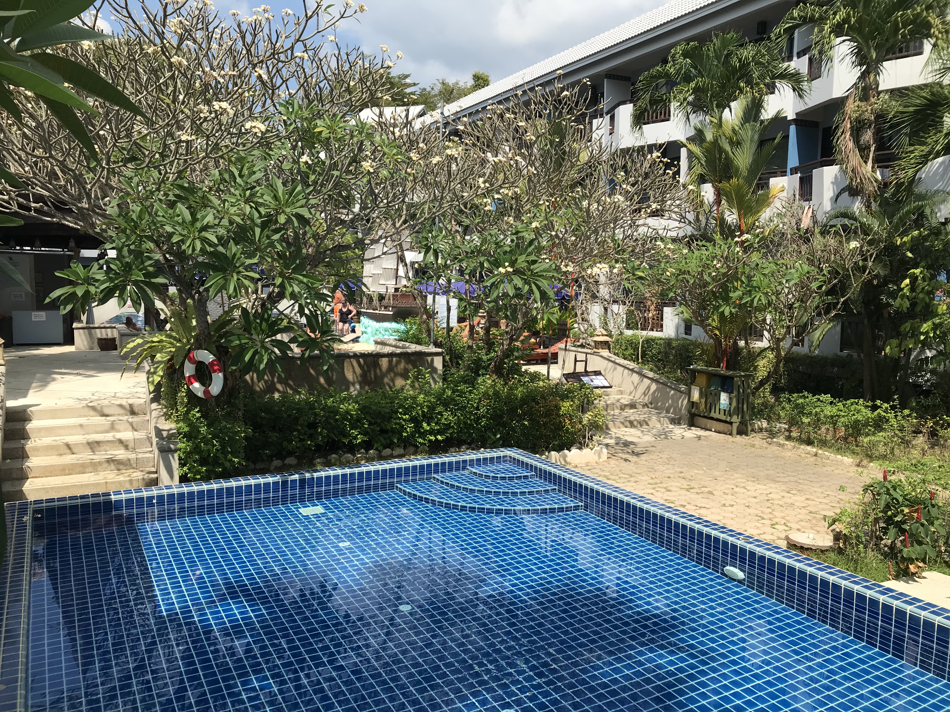 Фото Phuket Island View Resort