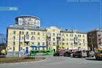 Komsomol'skaya Square (Perm, Komsomolsky Avenue, 70) ، توقف وسائل النقل العام