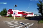 Nur (Neftyanikov Avenue, 52А) ، تبليط الأرضية