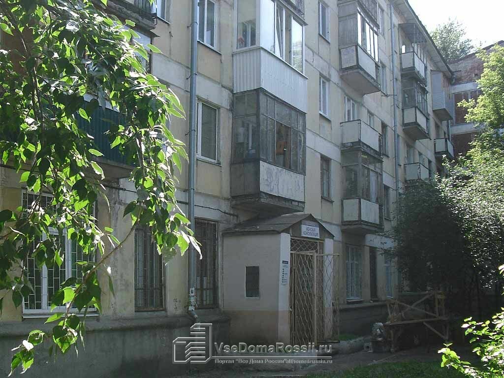 В Мотовилихе владельцев магазинов и киосков заставляют приводить в порядок терри