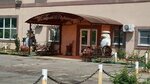 Zolotye Barkhany (Naberezhnaya 1 Maya Street, 73), hotel