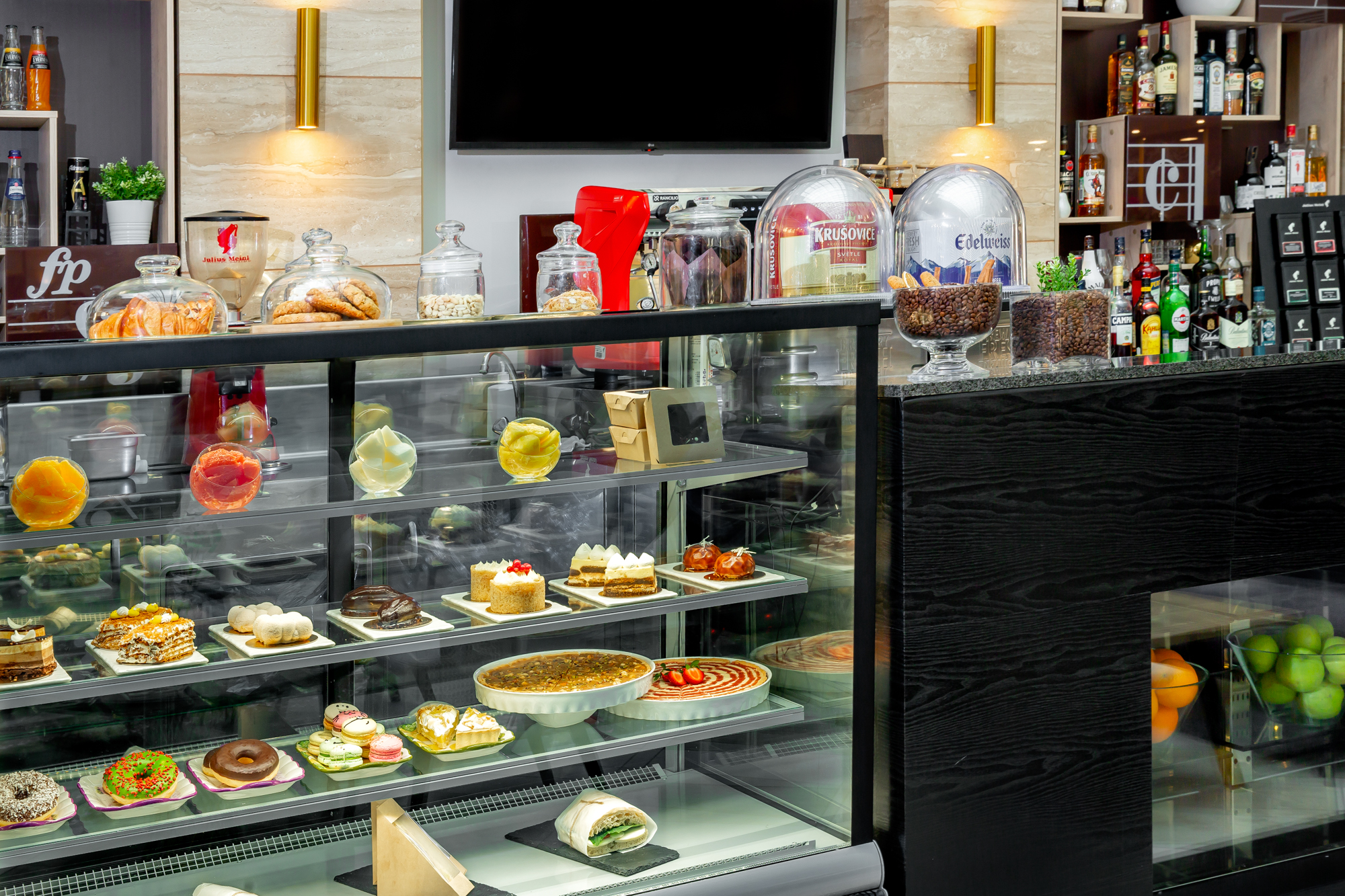 Фото Арткорт