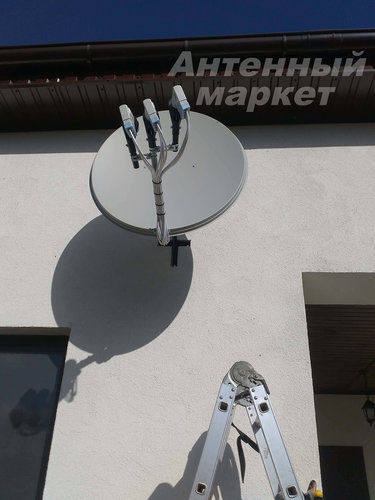 Porno video odamni qoli bilan squirting orgazmga olib keladi