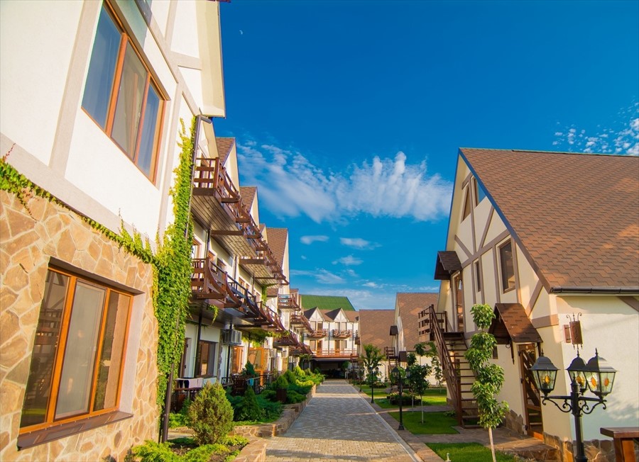 Фото Альпийская долина