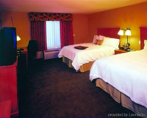 Гостиница Hampton Inn & Suites Lathrop