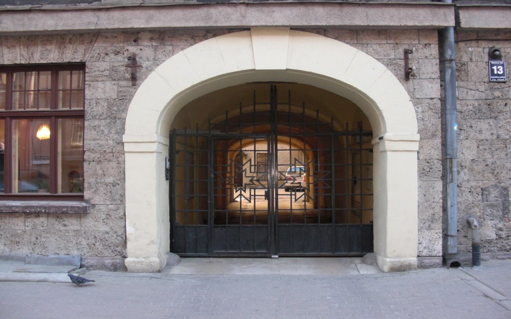 Фото отеля 2