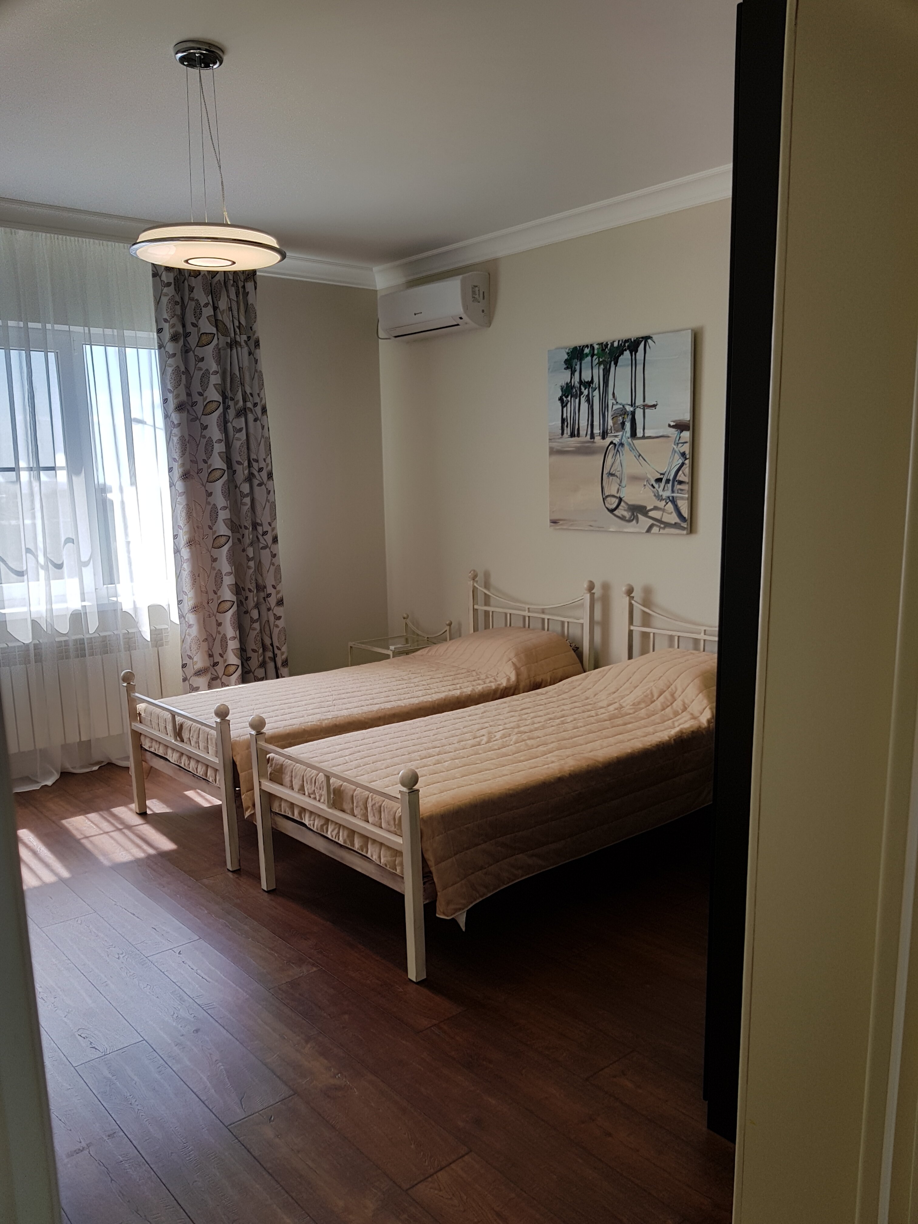 Фото Гостевой дом на Вишневой 11