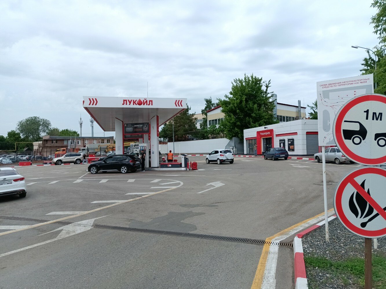 Лукойл московская ул 16б фото Лукойл, АЗС, просп. Космонавтов, 14К, Барнаул Яндекс Карты