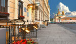 Carré (Aptekarskiy Lane, 4) ، مطعم