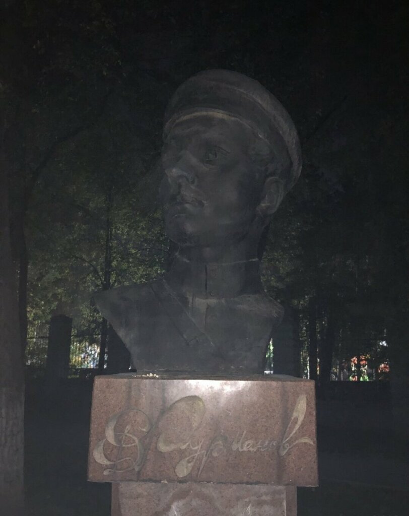 Monument, memorial D. A. Furmanov, Almaty, photo