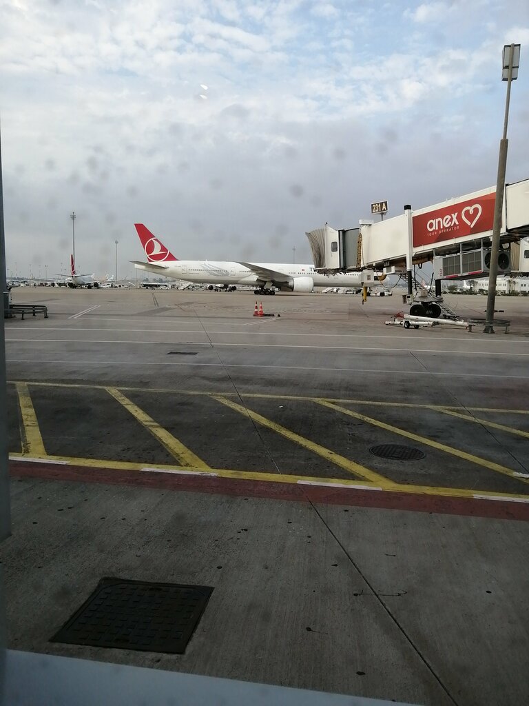 Havaalanı terminali Antalya Havalimanı İç Hatlar Terminali, Muratpaşa, foto
