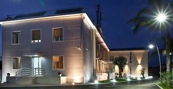 Гостиница Hotel Plana в Казерте